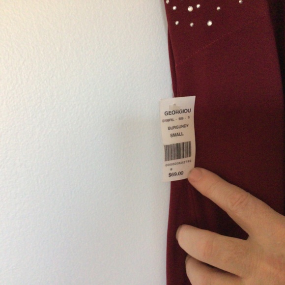 Dress - Picture 2 of 4